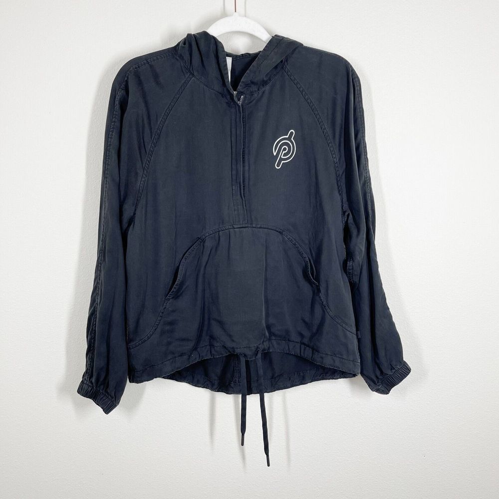 Lululemon Peleton City Stroll Hoodie Womens Size 4 Black Half Zip Tencel Pocket